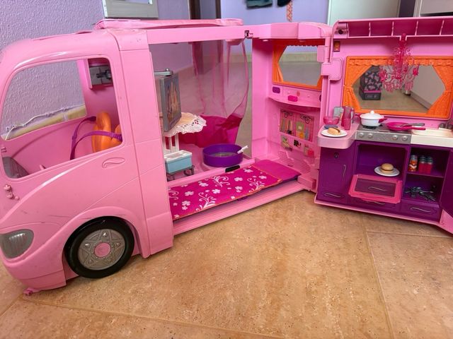 Caravana Barbie Rosa