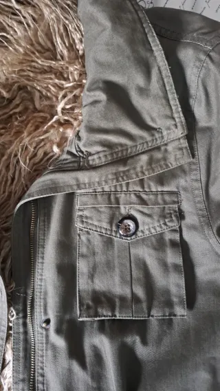 Parka verde militar con forro