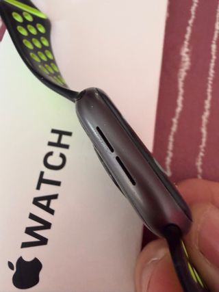 Apple Watch SE 44mm Negro y Verde
