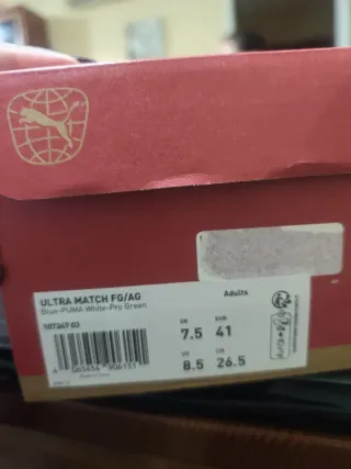 Botas de fútbol azules y verdes Puma