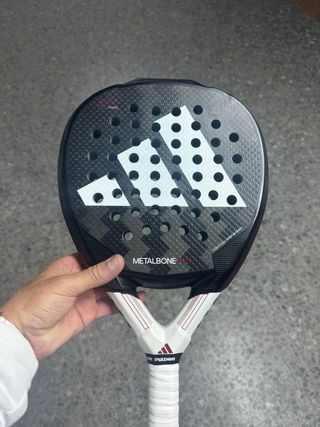 Pala de pádel Adidas Metalbone HRD