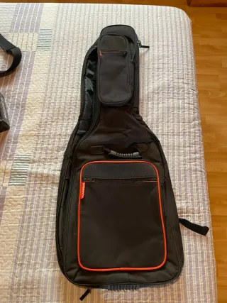 Pack Guitarra Eléctrica + Accesorios