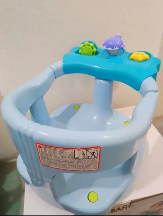 Asiento bebé baño Olmitos con juguetes