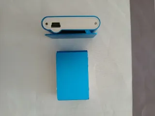 2 Reproductores MP3 Azul + Auriculares y USB