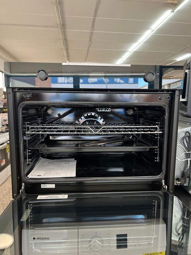 Horno Haier 90L 11 Funciones