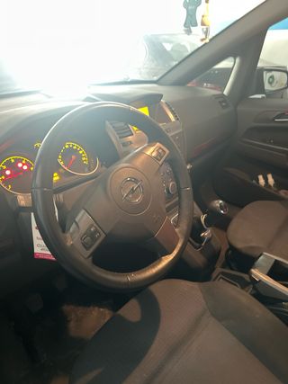 Opel Opel zafira 2005