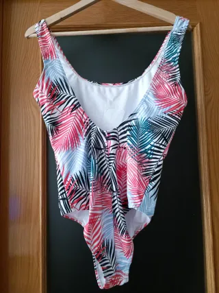 Bañador Primark Hojas Tropicales