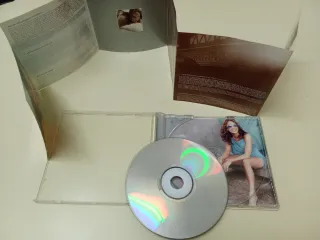 CD Jennifer Lopez On the 6