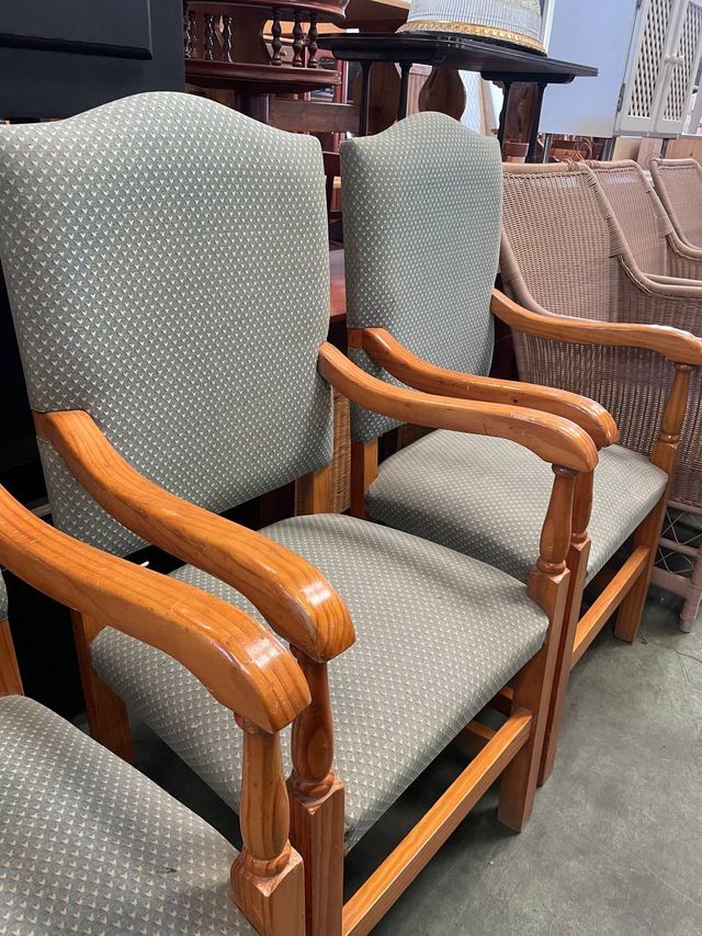 Juego de 4 Sillas de Comedor