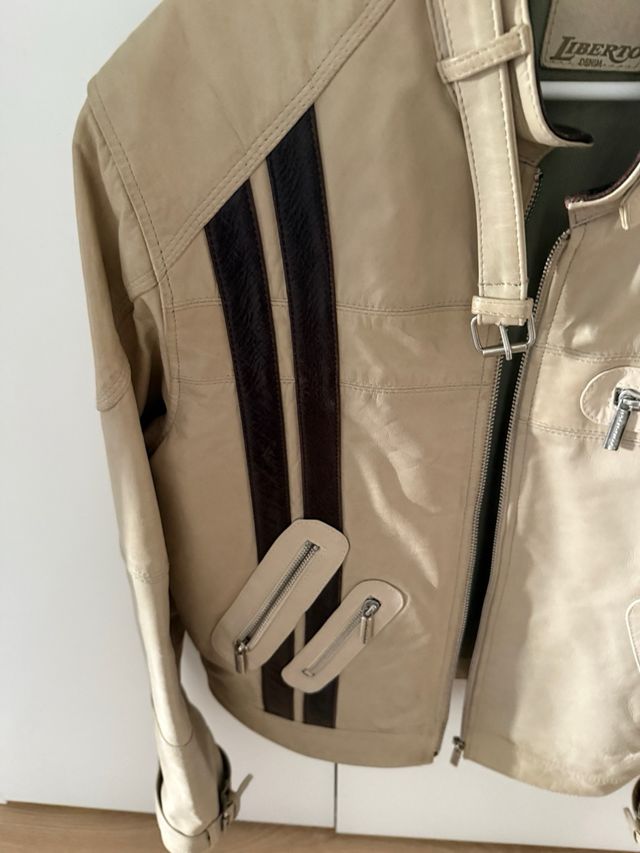 Cazadora de cuero para hombre