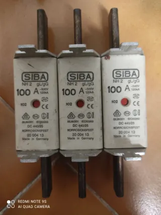 3 Fusibles SIBA NH 2 100A 500V