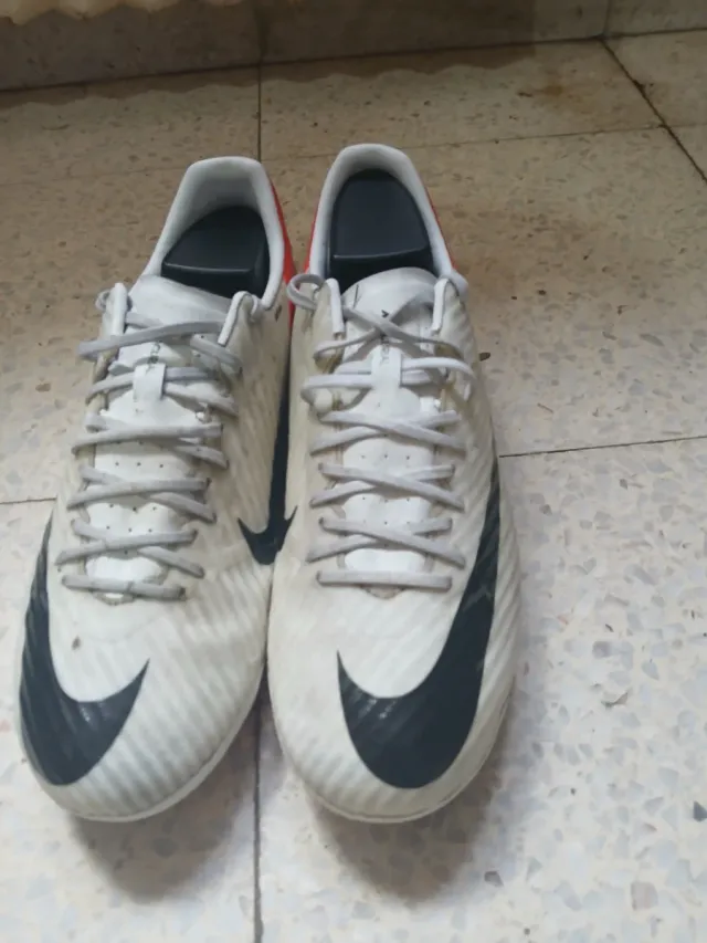 Botas de fútbol Nike Mercurial Talla 43