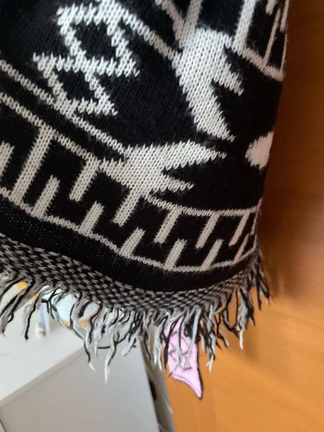 Cardigan donna fantasia geometrica rosa e nero