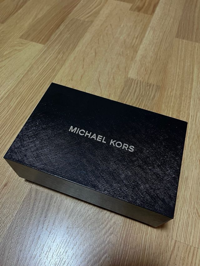 Reloj y Cartera Michael Kors