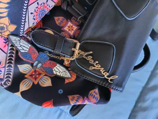 Mochila Desigual Negra Multicolor