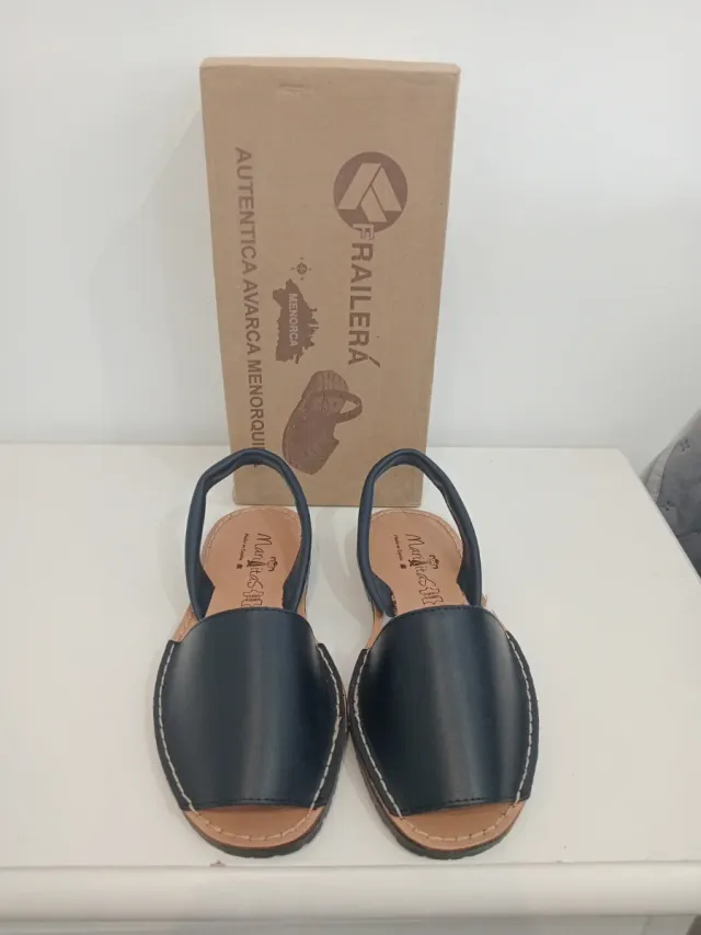Menorquinas Frailera Talla 36 Negras