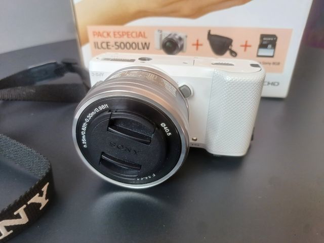 Cámara fotos Sony ILCE 5000 LW