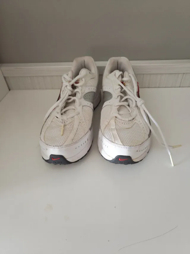 Nike Dart 7 Vintage 44