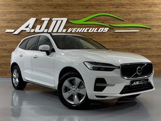 VOLVO XC60 2.0 197CV B4 D Momentum Pro AUTO 8V