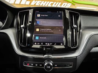 VOLVO XC60 2.0 197CV B4 D Momentum Pro AUTO 8V