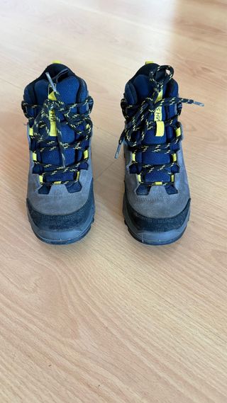 Botas de montaña Quechua MH500 MID Waterproof – 32