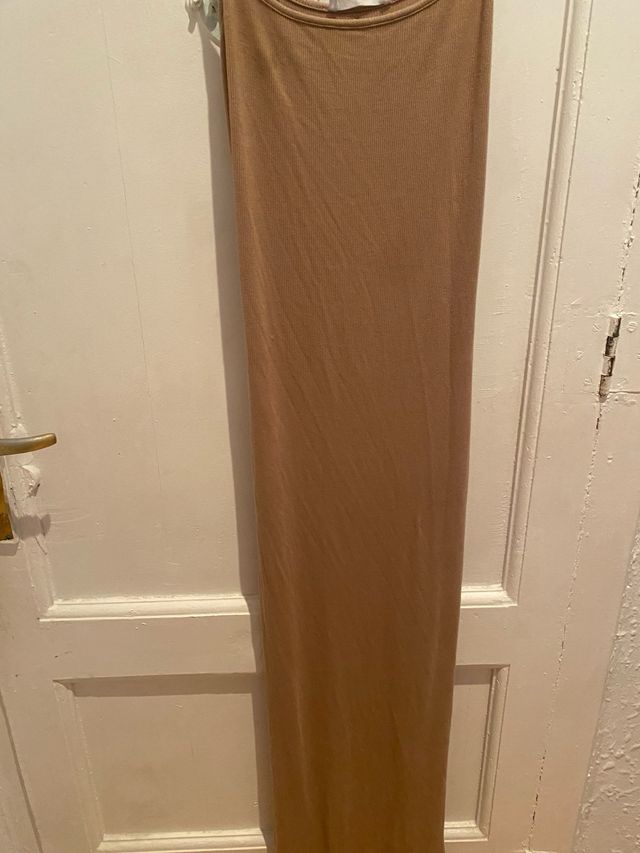 Vestido beige de canalé