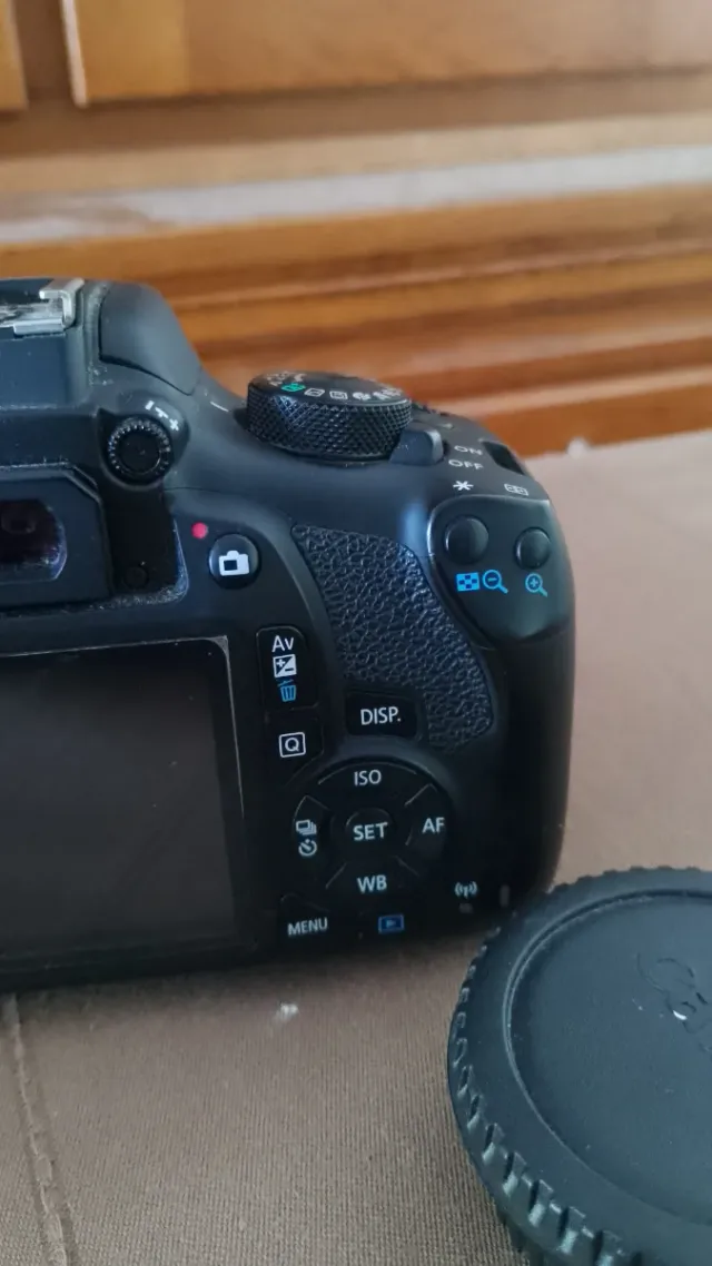 Cámara Canon EOS 1300D