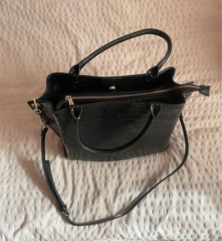 Bolso negro efecto piel cocodrilo