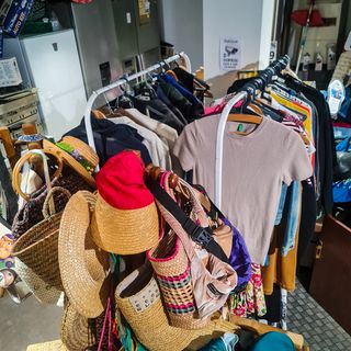 Camisola Benetton Lã & Angorá Bege Manga Curta