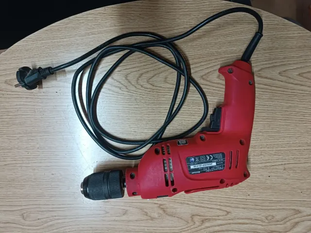 Taladro Eléctrico Rojo