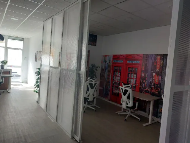 Estructura de aluminio y plástico