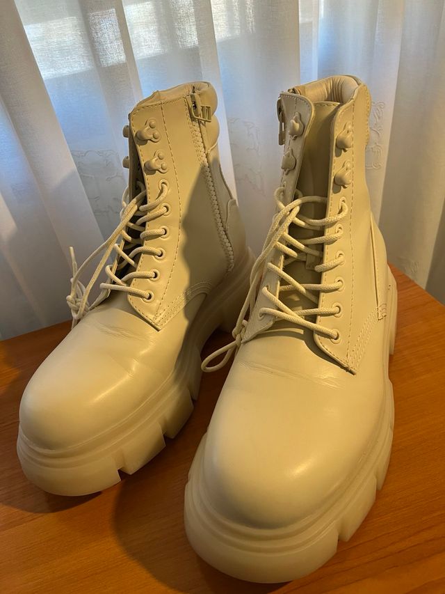 Botas Zara Plataforma Crema