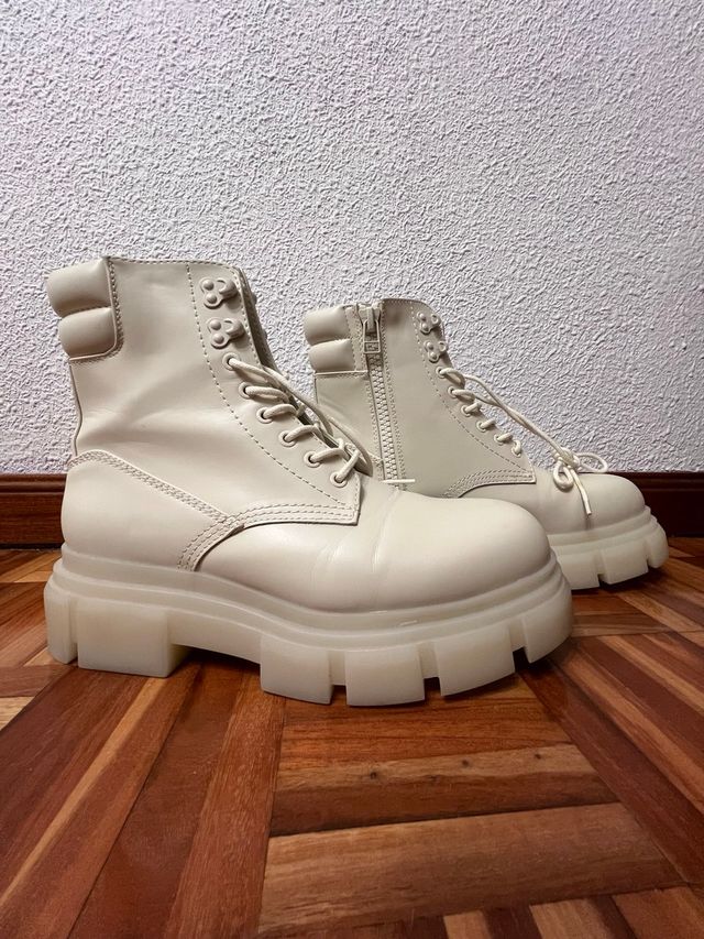 Botas Zara Plataforma Crema