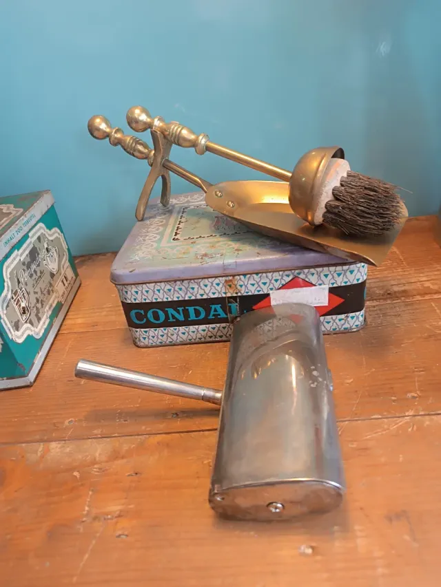 Recogemigas latón y alpaca antiguos