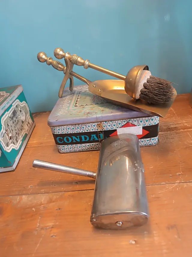 Recogemigas latón y alpaca antiguos