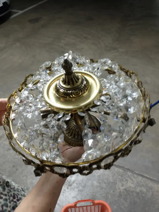 Lámpara de bronce y cristal