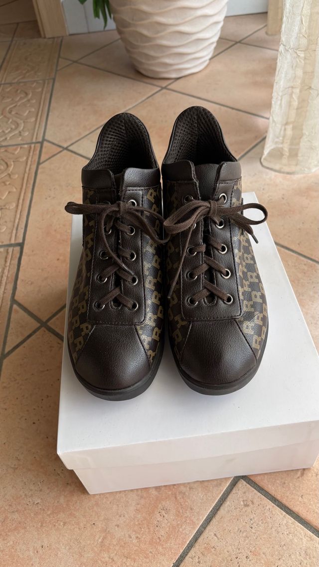 Sneakers Rucoline donna marrone con logo