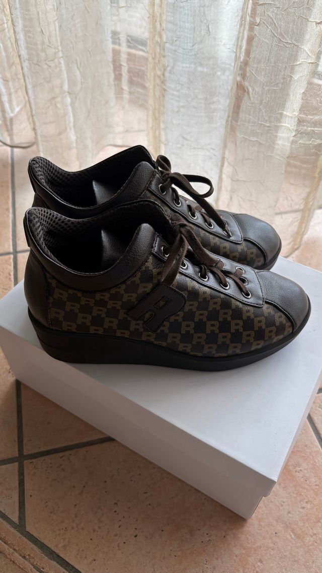 Sneakers Rucoline donna marrone con logo