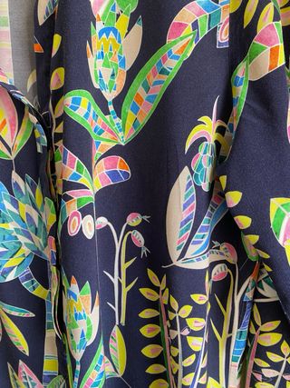 Blusa estampada azul marino