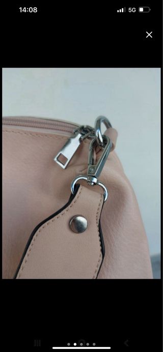 Borsa cipria comoda e pratica con tracolla