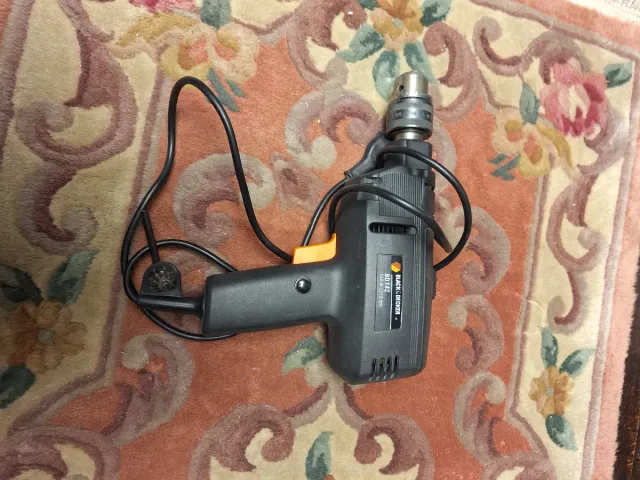 Taladro Black & Decker BD142 550W