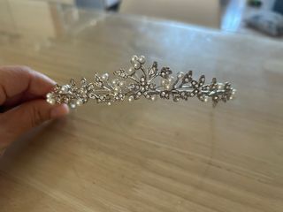 Diadema Novia Perlas y Brillos