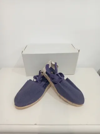 Valencianas moradas talla 33