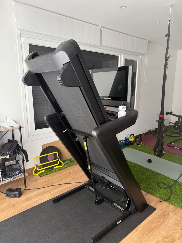 Cinta de Correr NordicTrack 2450