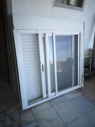 Ventana corredera aluminio 118x118