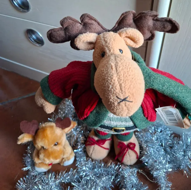 Renna decorativa natalizia