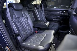 Kia Sorento   1.6 TGDi HEV Emotion 4x2 7pl P.Luxury