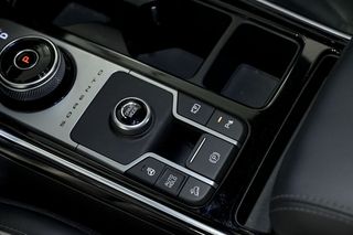 Kia Sorento   1.6 TGDi HEV Emotion 4x2 7pl P.Luxury