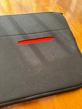 Funda portátil Estrella Galicia negra