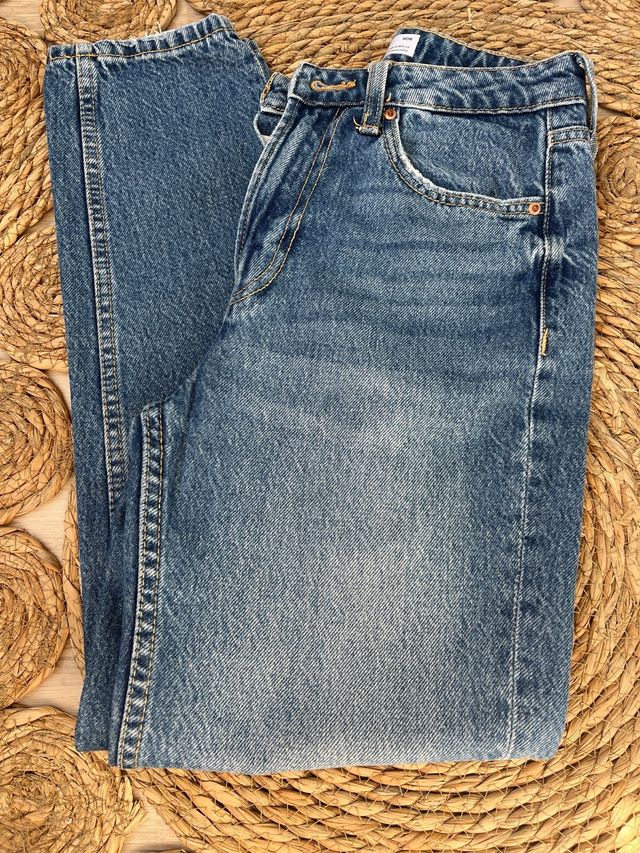 Pantalón vaquero Bershka azul